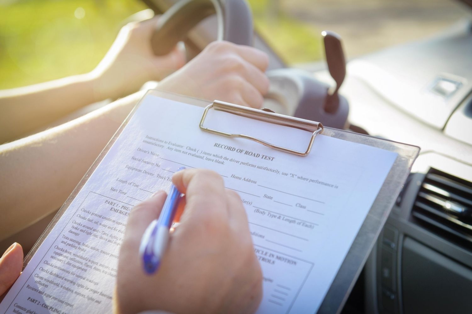 Steps to Get Your License in Australia VS UK